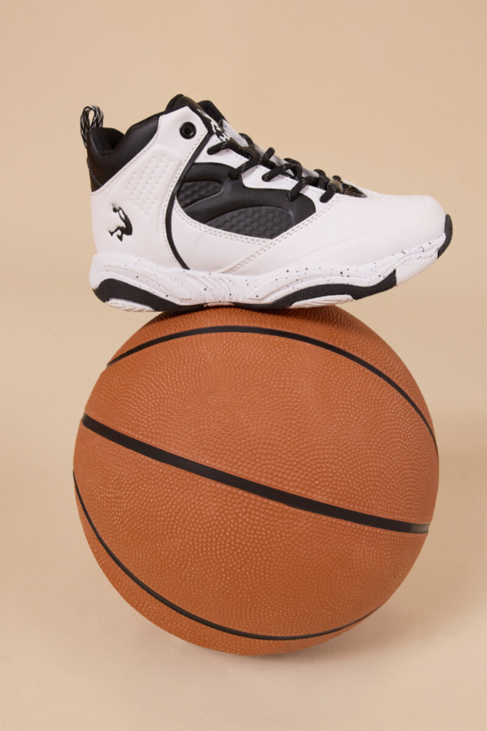 shaq sneaker