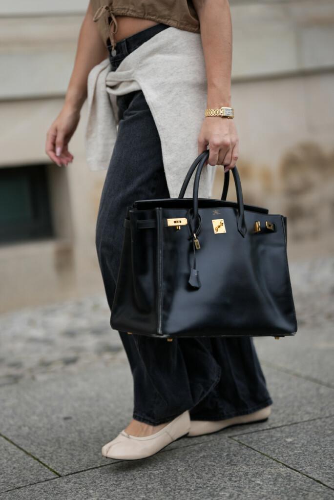 táska a Black Friday-re