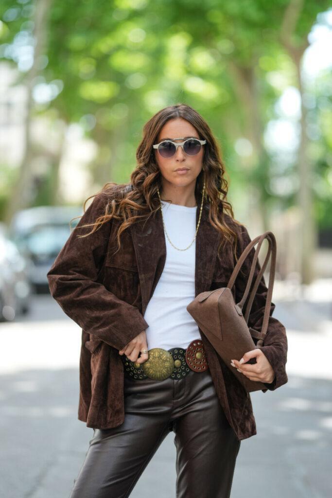 hogyan tisztítsuk a velúr táskákat